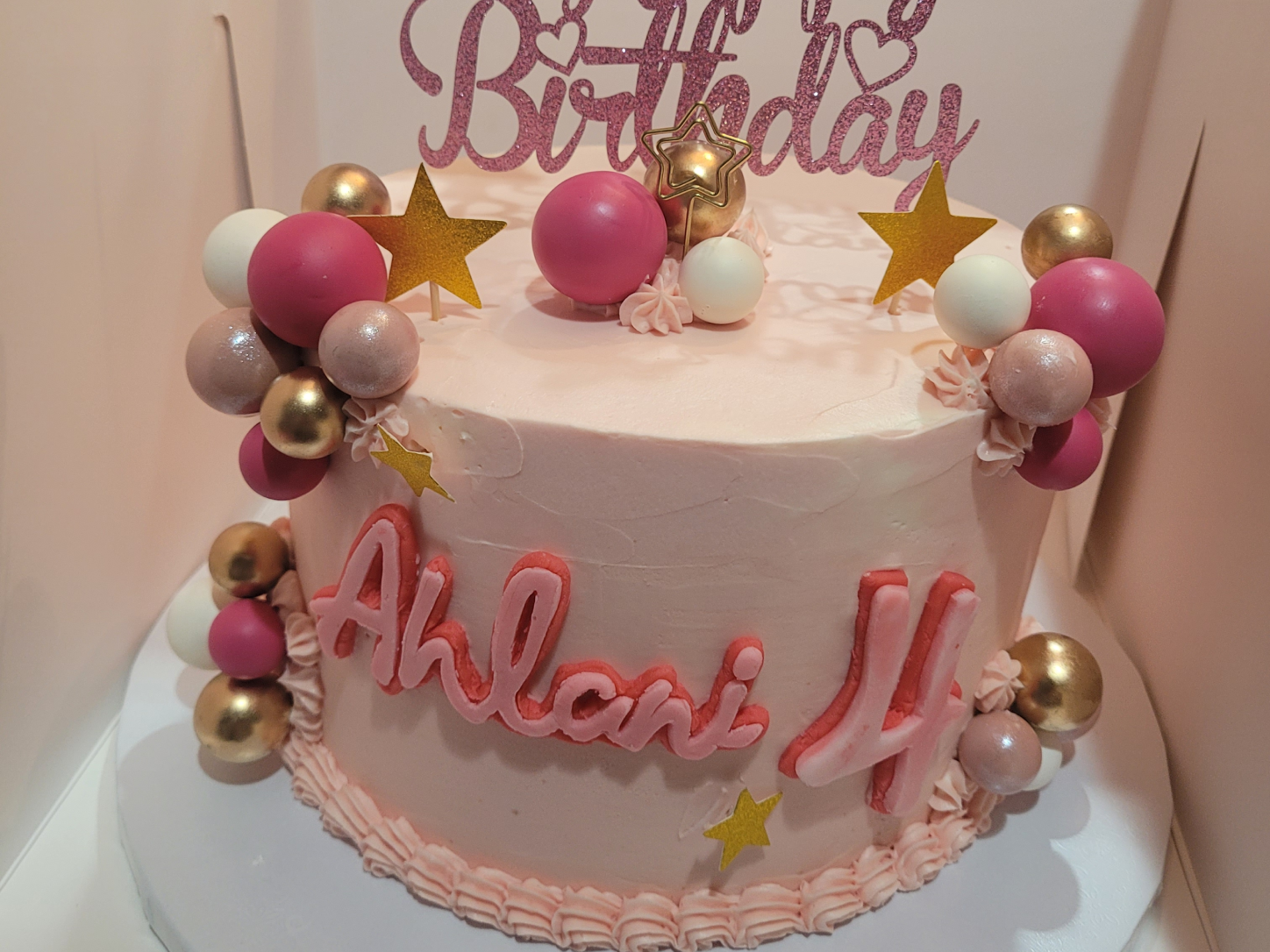 Custom cake design from Hudson Sweet Sensations